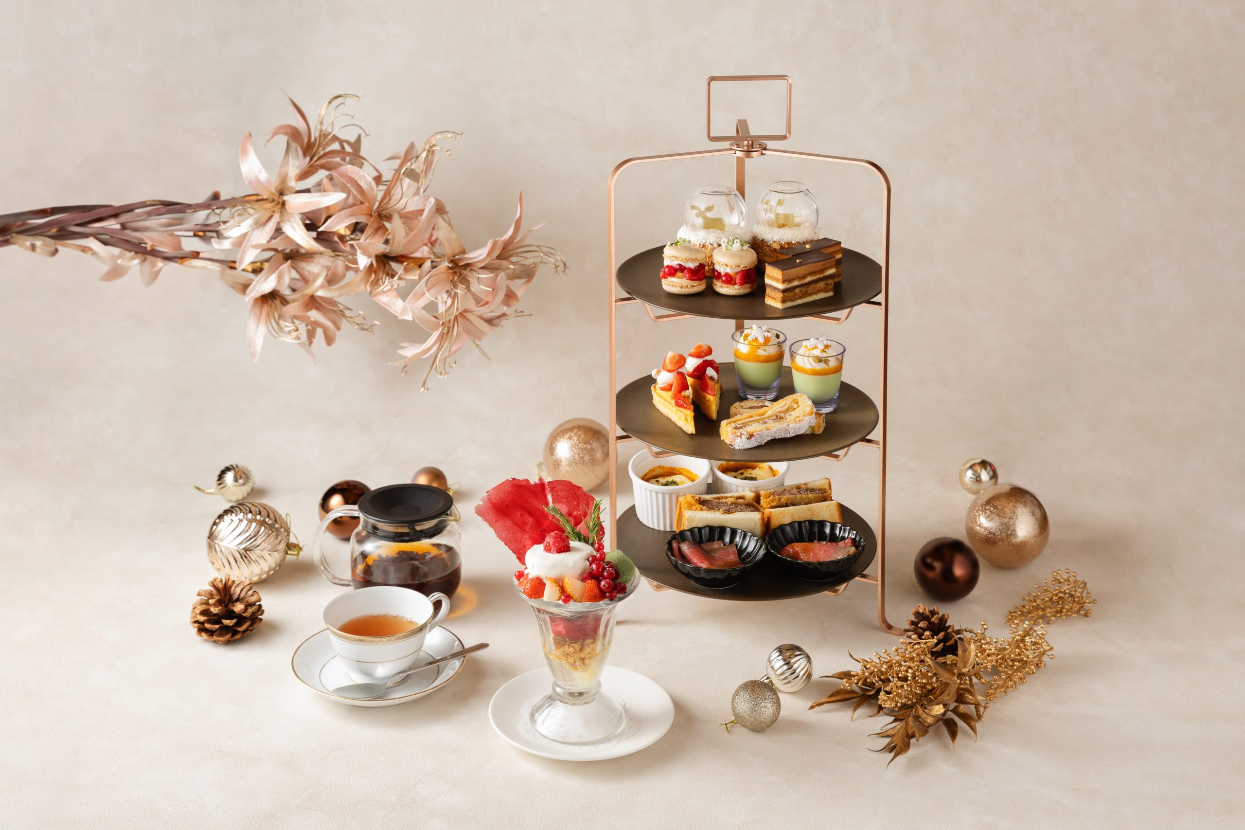 12/1～【Winter Afternoon Tea】パティシエ特製季節のパフェ付